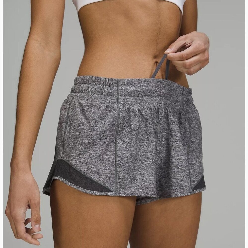 Lululemon Hotty Hot shorts size 4